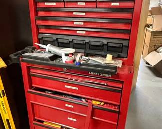 Craftsman Piece Rolling Tool Chest and Cabinet