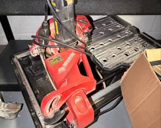 Husky Inch Portable Tile Saw THDL