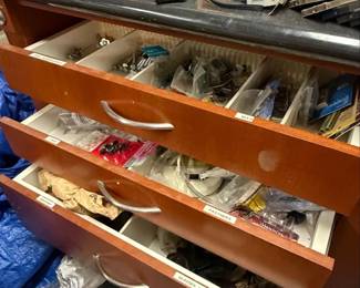 Modular Workshop Storage Cabinet with Drawers