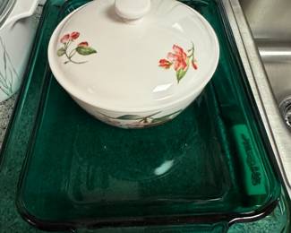 Anchor Hocking Forest Green Baking Dishes and Mikasa Silk Flowers Covered Casserole