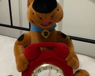 Vintage 1999 Warner Bros. Studio Store Scooby-Doo Plush Alarm Clock