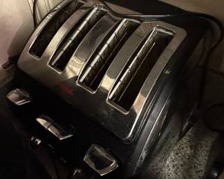 T-fal Avante Deluxe 4-Slice Toaster