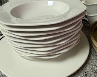 Pfaltzgraff Village White Dinnerware Set
