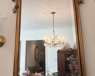 Traditional Gold Gilded Wall Mirror with Shell Crest