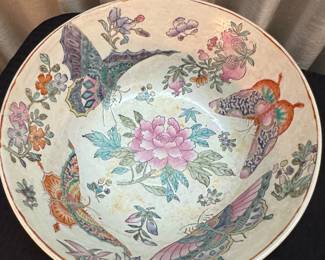 Chinese Famille Rose Butterfly and Peony Porcelain Bowl
