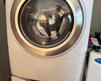 Whirlpool Duet Steam Front-Load Washer