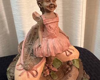 Tom Clark Cairn Studios 'Caroline' Ballerina Gnome Figurine (1988)
