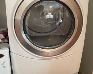 Whirlpool Duet Steam Electric Dryer
