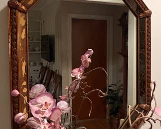 Vintage Octagonal Eglomise Mirror
