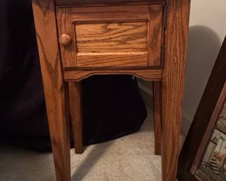 Mission Style Oak Side Table