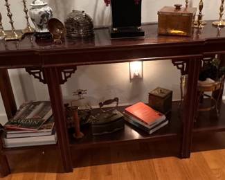 Vintage Lane Furniture Chinese Chippendale Console Table
