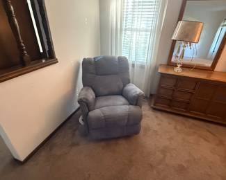 Recliner 