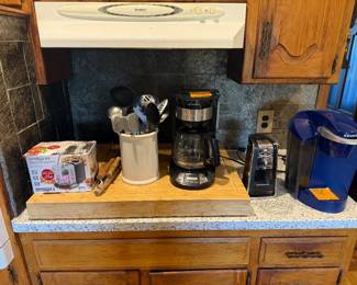 Kitchen Utensils and Small Appliances 