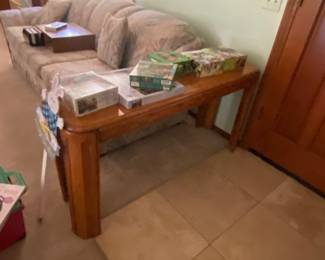Sofa sofa table puzzles
