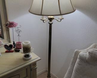 Traditional Brass Floor Lamp