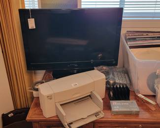 Dynex LCD Television