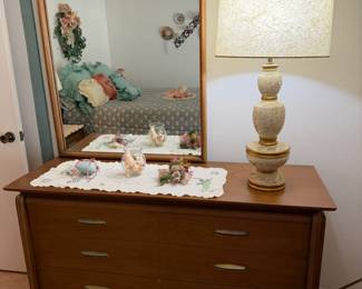 MidCentury Modern SixDrawer Dresser with Mirror
