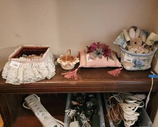Assorted Decorative Home Decor Lot B