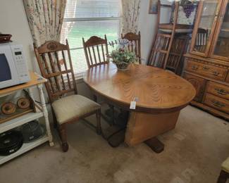 Oak Dining Table and Chair Set