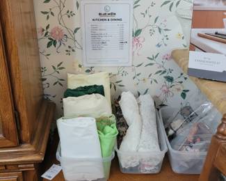 Assorted Vintage and Contemporary Table Linens
