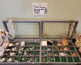 Assorted Fashion Jewelry Collection