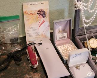 Estate Jewelry and Collectible Assortment