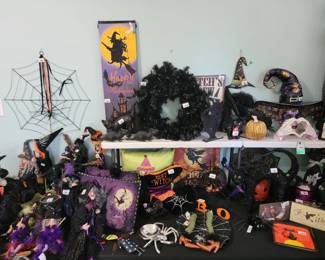 Halloween Decor Collection