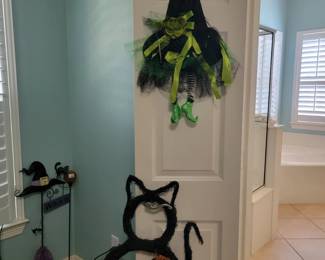 Halloween Decorative Door Hangers and Garden Stakes