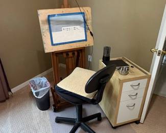 MEEDEN Classic Large HFrame Wooden Easel
