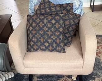 MidCentury Modern Style Accent Chair