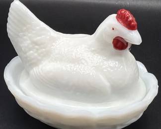 Nesting hens. Milk glass. 