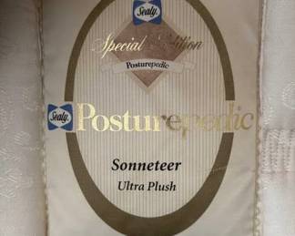 Posturepedic mattress. 