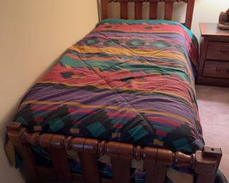 Two twin beds can be bunked