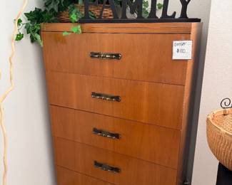5-drawer dresser