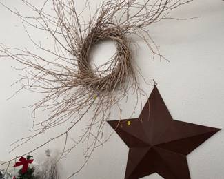 Grapevine wreath