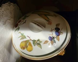 Royal Worcester Eversham