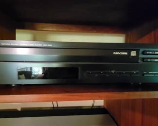 Yamaha CD player