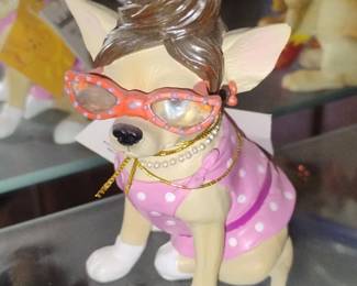 Westland Giftware Aye Chihuahua Jackie O. Figurine