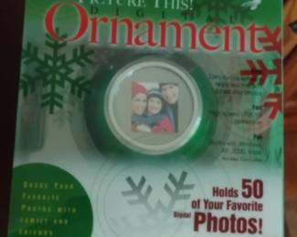 Senario Picture This Digital Christmas Ornament