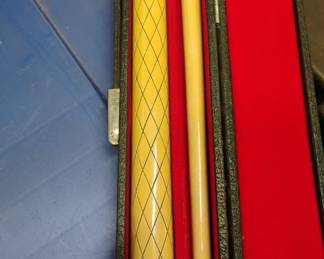 Vintage TwoPiece Billiard Pool Cue with Case second image