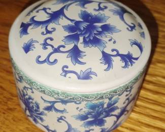 Blue and White Porcelain Trinket Box
