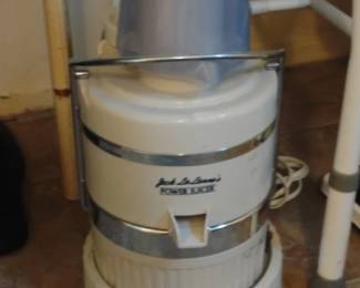 Jack LaLannes Power Juicer CLAP
