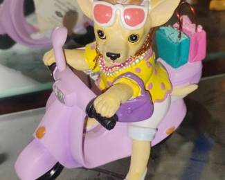 Westland Giftware Aye Chihuahua Scooter Cutie Figurine