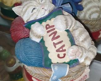 Hallmark Cat Naps Figurine