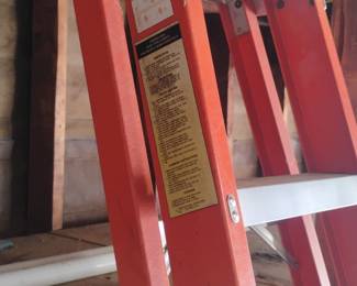 Werner Foot Fiberglass Step Ladder