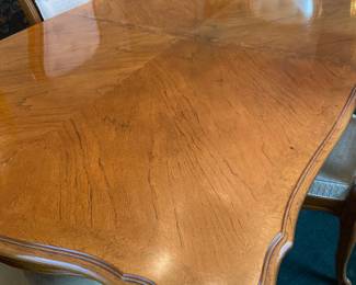 Thomasville table without table pads