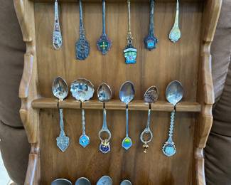 Vintage Collectors spoon set