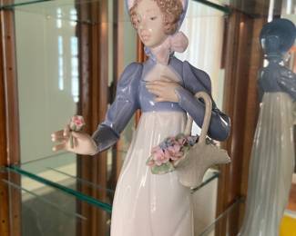 Lladro “A Flower for You” w/box