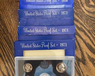 Collectible coins 
