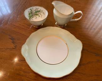 Elizabethan fine bone china set of 3